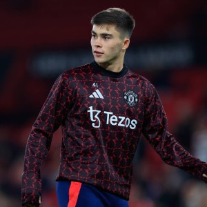 2026世界杯-罗马诺：曼联两小将外租，阿玛斯转会诺维奇、科利尔加盟赫尔城